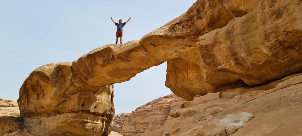Star Guide Luxury Camp Hotel Wadi Rum Exterior photo