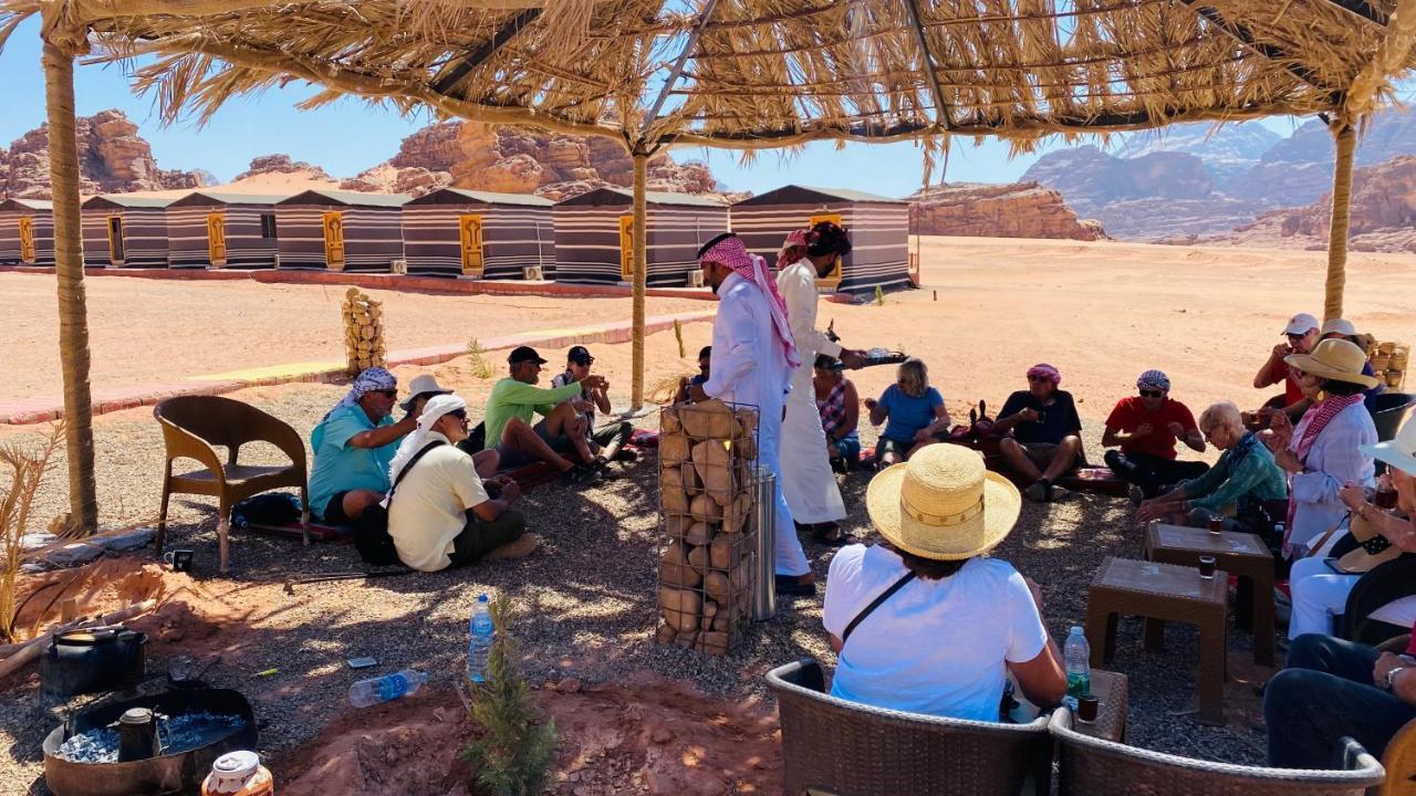 Star Guide Luxury Camp Hotel Wadi Rum Exterior photo