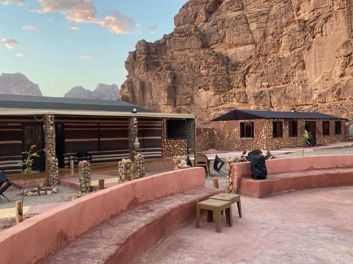 Star Guide Luxury Camp Hotel Wadi Rum Exterior photo